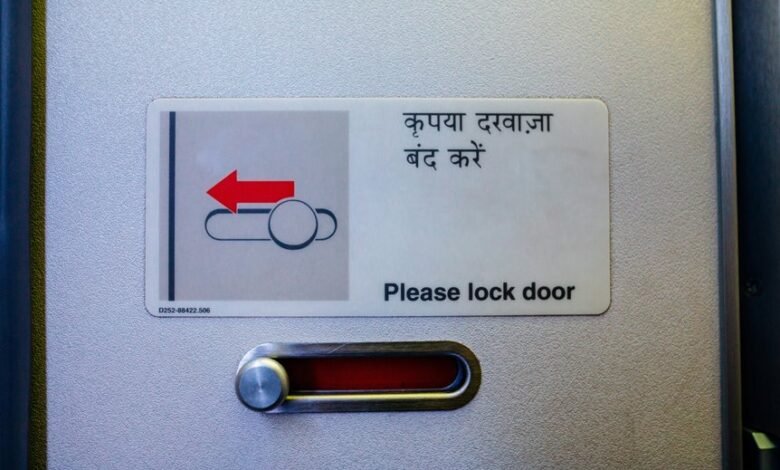 telecom contact numbers listed